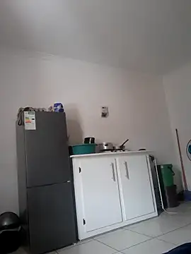 iwantolderwmn online show from March 16, 12:53 pm