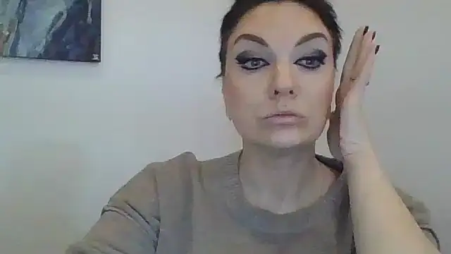 emilyyy555 online show from March 13, 7:04 am