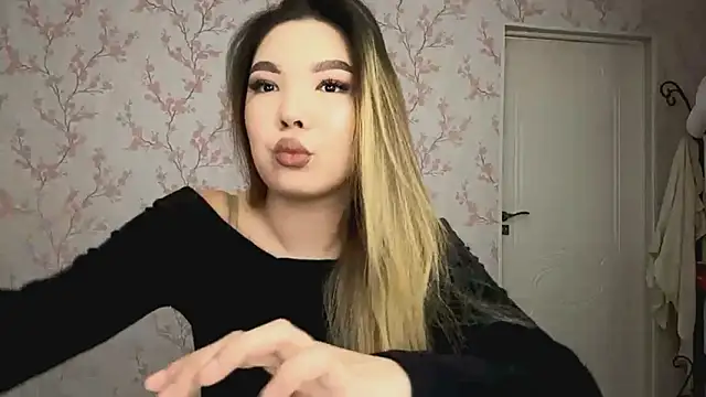 Elina Mottel online show from March 10, 10:09 am