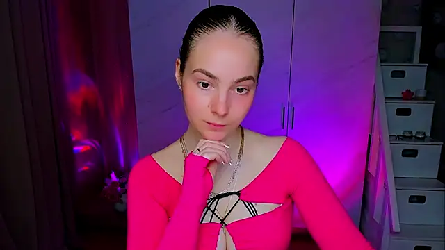 Snapshot of Maddy_Wood_ chatting on May 11, 2:45 pm Maddy Wood online show from May 11, 2:45 pm
