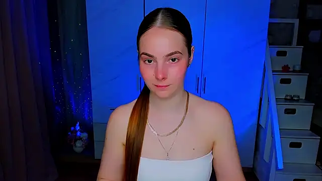 Snapshot of Maddy_Wood_ chatting on May 23, 3:16 pm Maddy Wood online show from May 23, 3:16 pm