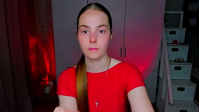 Snapshot of Maddy_Wood_ chatting on May 24, 4:23 pm Maddy Wood online show from May 24, 4:23 pm