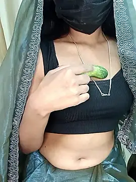 Cutie babes01 online show from February 27, 5:13 pm