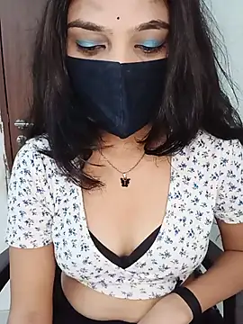 Cutie babes01 online show from June 10, 2:38 pm