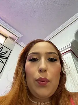 Snapshot of Kiarhatrixie1 chatting on June 23, 6:06 pm Kiarhatrixie1 online show from June 23, 6:06 pm