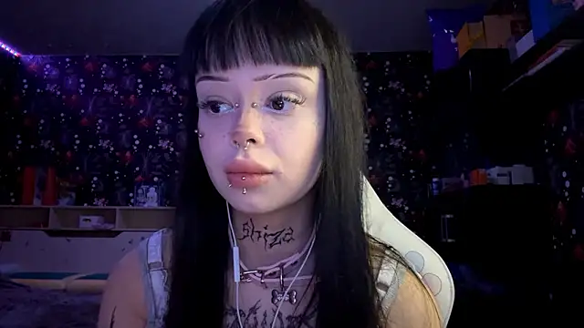 Luna Sohotti online show from February 23, 3:20 pm