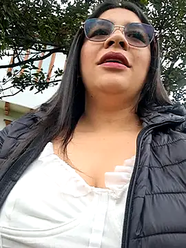 Snapshot of belen_green chatting on June 28, 12:33 pm belen green online show from June 28, 12:33 pm