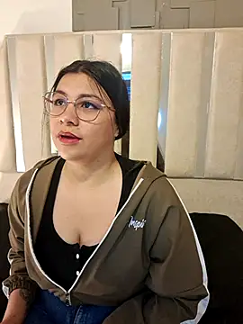 Snapshot of belen_green chatting on June 29, 11:32 am belen green online show from June 29, 11:32 am