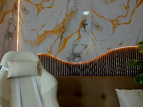 SilkNyx online show from February 26, 2:05 pm