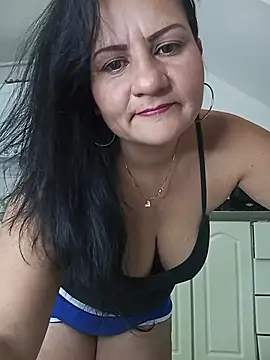 Mishell Perez online show from March 8, 6:55 pm