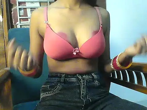 Rani1993 online show from March 9, 4:33 pm