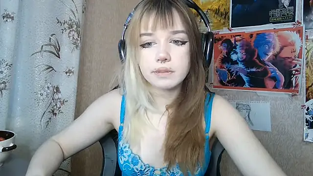 Snapshot of MilaTyan chatting on June 2, 3:14 pm MilaTyan online show from June 2, 3:14 pm