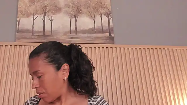 Snapshot of samantha_duart3 chatting on July 16, 12:33 pm samantha duart3 online show from July 16, 12:33 pm