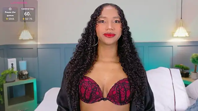 Chloe-Rose- online show from April 27, 6:00 am
