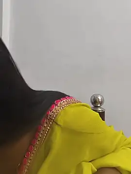 Cute-aryaa online show from June 17, 5:14 pm