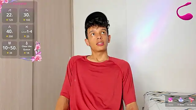 Snapshot of Maxfrost1 chatting on February 24, 11:03 pm Maxfrost1 online show from February 24, 11:03 pm