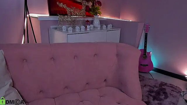 Snapshot of leylamirage chatting on February 26, 12:26 pm leylamirage online show from February 26, 12:26 pm