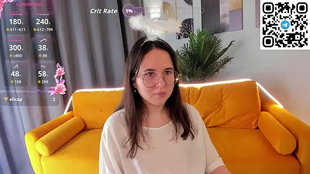 Snapshot of leylamirage chatting on May 6, 2:00 pm leylamirage online show from May 6, 2:00 pm