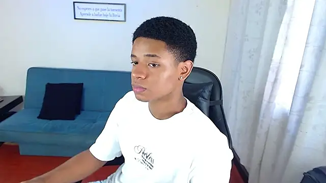 liiam3 online show from March 13, 8:59 pm