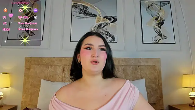 zoe moon   online show from May 23, 7:29 pm