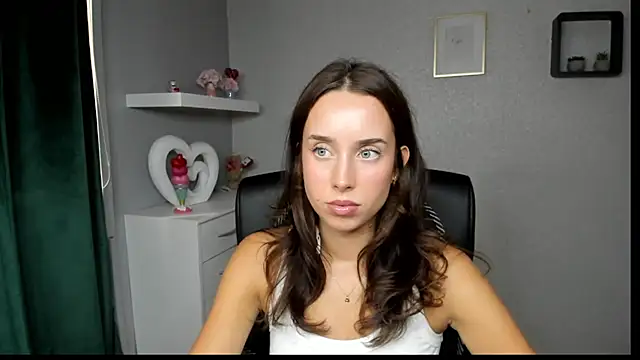 AdeleSolo online show from July 24, 12:36 pm