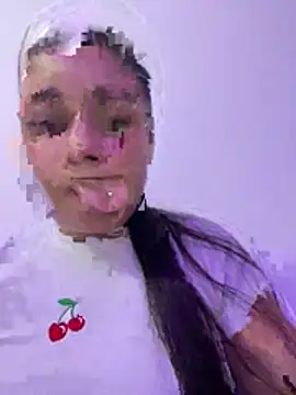 I Samanthaa online show from March 4, 1:33 am