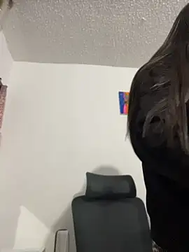 Snapshot of I_Samanthaa chatting on August 2, 1:04 am I Samanthaa online show from August 2, 1:04 am