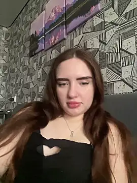 SofaLav online show from March 5, 2:24 pm