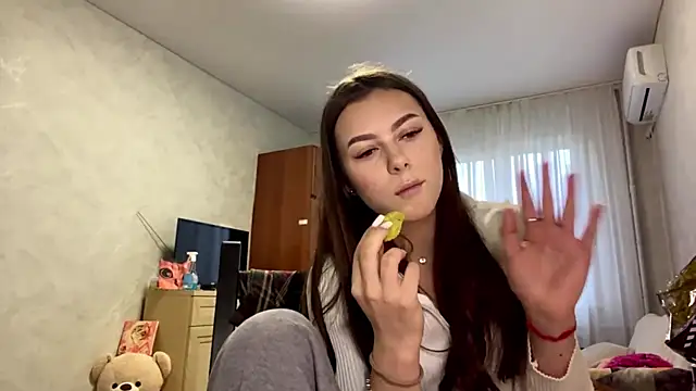 StephaniCute online show from April 30, 3:07 pm