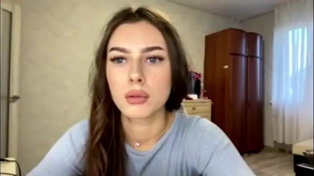 Snapshot of StephaniCute chatting on May 17, 3:52 pm StephaniCute online show from May 17, 3:52 pm