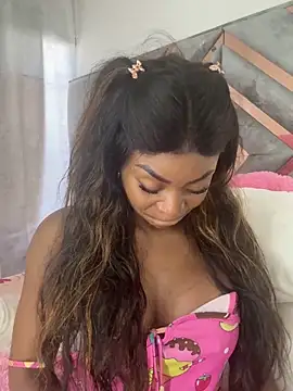 valenntinna online show from March 14, 8:47 pm