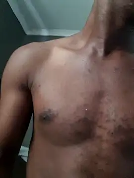 DeclawedPoise online show from March 19, 6:50 am