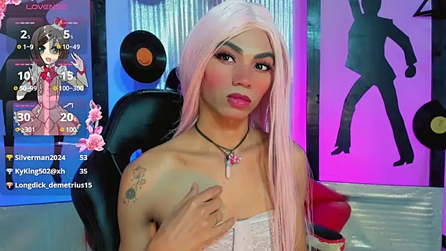 Snapshot of suzume_Mendez chatting on May 27, 11:07 am suzume Mendez online show from May 27, 11:07 am