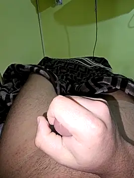 medelelel online show from March 4, 11:33 pm