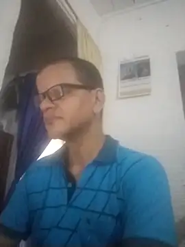 Snapshot of Roque-74 chatting on June 11, 2:04 pm Roque-74 online show from June 11, 2:04 pm