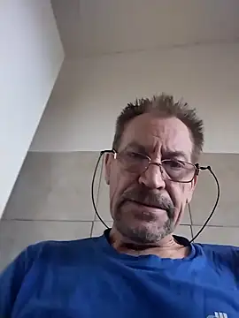 Costy601 online show from April 9, 1:16 pm