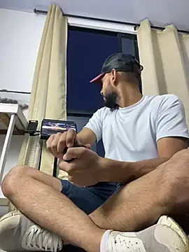 Snapshot of katasanz chatting on July 15, 11:43 pm katasanz online show from July 15, 11:43 pm