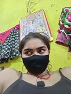 Snapshot of Cute_Mahek99 chatting on June 17, 11:05 pm Cute Mahek99 online show from June 17, 11:05 pm