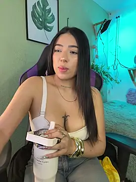 Snapshot of Pandorart_ chatting on July 16, 1:17 pm Pandorart online show from July 16, 1:17 pm