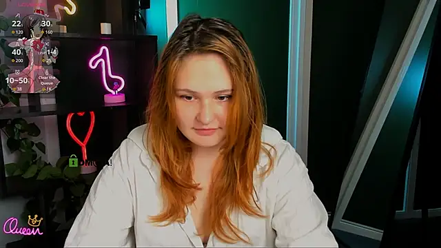 polly-cute online show from April 22, 6:53 pm