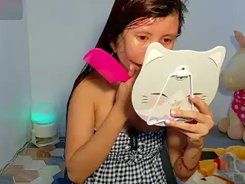 Snapshot of lady_moon09 chatting on June 30, 11:44 am lady moon09 online show from June 30, 11:44 am