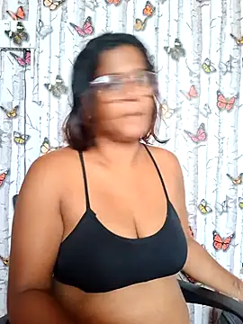 indianstrawberrylips4u online show from May 8, 6:19 am
