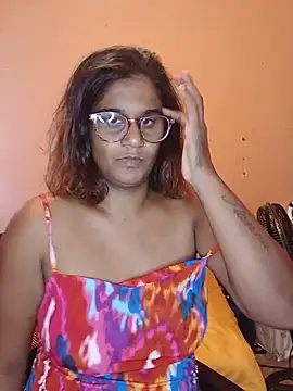 indianstrawberrylips4u online show from May 21, 5:14 am