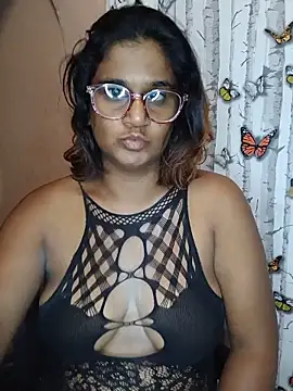 indianstrawberrylips4u online show from May 25, 5:02 am