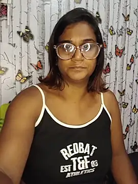 indianstrawberrylips4u online show from May 31, 3:08 pm