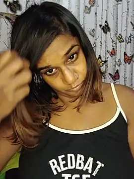 indianstrawberrylips4u online show from May 31, 6:09 pm