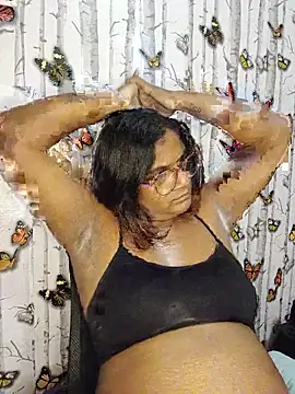 indianstrawberrylips4u online show from June 12, 5:45 pm