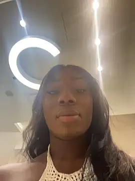 ZarahFerreira online show from February 27, 10:32 pm