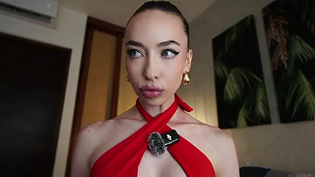 Snapshot of supreme_dominatrix chatting on June 12, 9:57 pm supreme dominatrix online show from June 12, 9:57 pm