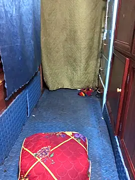  Men 2026 online show from February 25, 1:10 pm